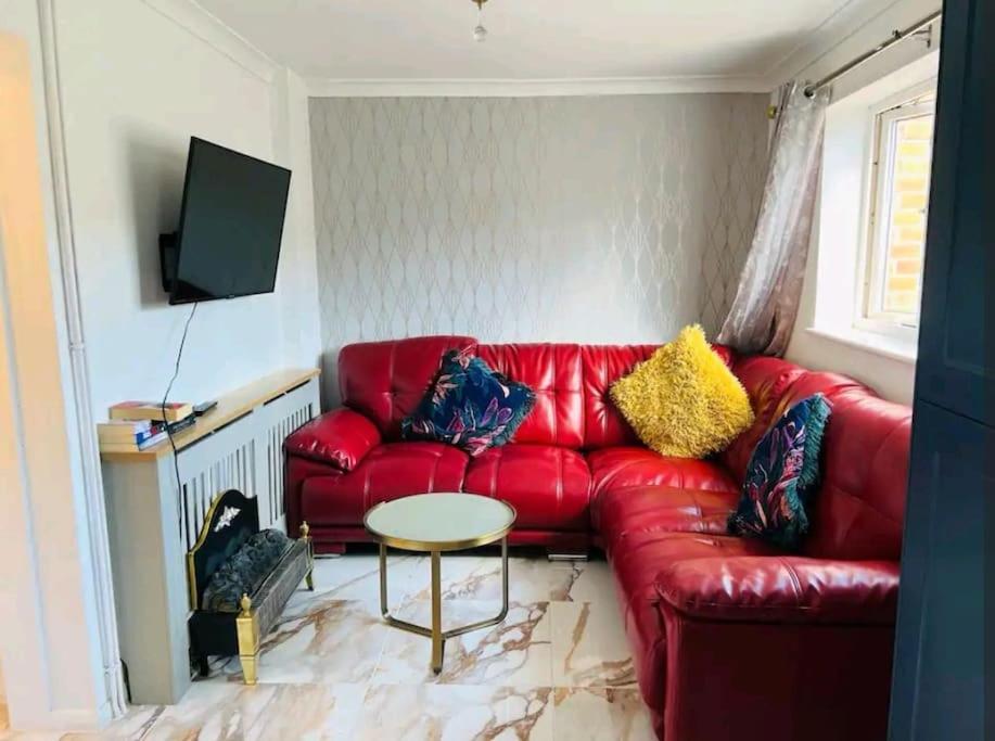Modern 2 Bedroom Flat By Dover Port, Castle& Sea! Εξωτερικό φωτογραφία